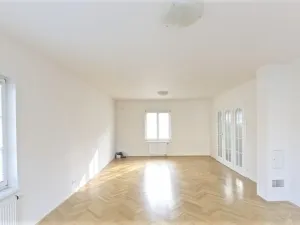 Pronájem rodinného domu, Praha, 230 m2