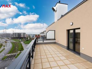 Pronájem bytu 1+kk, Praha - Hlubočepy, Fabiánové, 34 m2