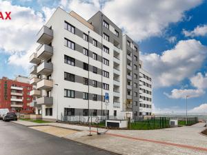 Pronájem bytu 1+kk, Praha - Hlubočepy, Fabiánové, 34 m2