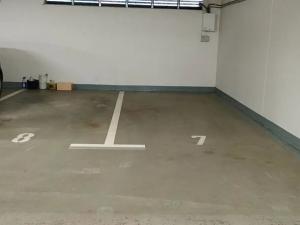 Prodej garážového stání, Praha - Malešice, Ungarova, 14 m2