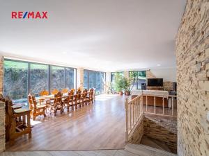 Prodej rodinného domu, Zájezd, 360 m2