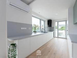 Prodej bytu 4+kk, Nebovidy, 101 m2