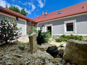 Pronájem rodinného domu, Stará Huť, 290 m2