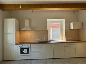 Pronájem rodinného domu, Stará Huť, 290 m2