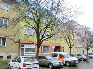 Pronájem kanceláře, Zlín, Sadová, 33 m2
