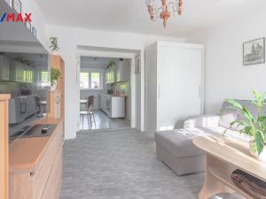 Prodej bytu 1+1, Meziboří, Okružní, 43 m2