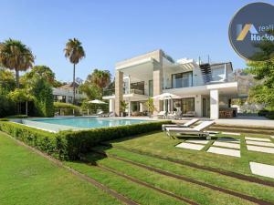 Prodej vily, Marbella, Španělsko, 611 m2