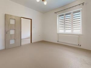 Prodej rodinného domu, Dobkovice, 250 m2