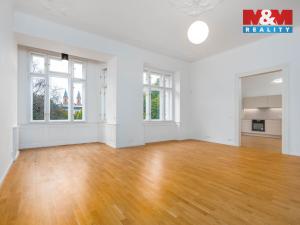 Prodej bytu 4+1, Praha - Smíchov, Zborovská, 141 m2