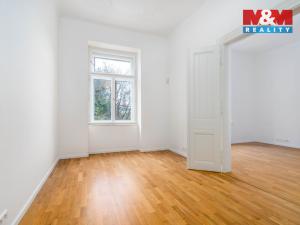 Prodej bytu 4+1, Praha - Smíchov, Zborovská, 141 m2