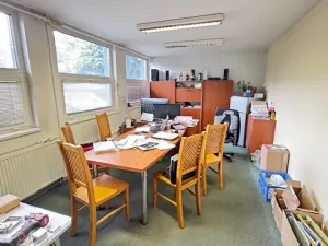Pronájem výrobních prostor, Holešov, 677 m2