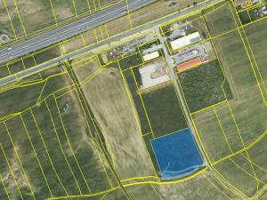Prodej komerčního pozemku, Bavoryně - Průmyslová zóna, 9892 m2