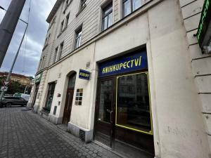 Pronájem obchodního prostoru, Praha - Nusle, Čestmírova, 26 m2