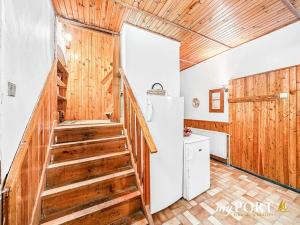 Prodej rodinného domu, Kostelec, 200 m2