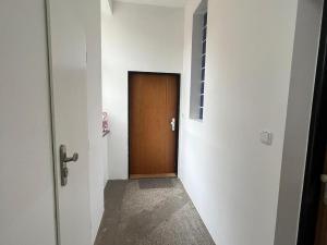 Pronájem bytu 2+kk, Praha - Žižkov, Jeseniova, 45 m2