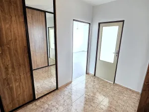 Pronájem bytu 2+kk, Praha, Proutěná, 49 m2