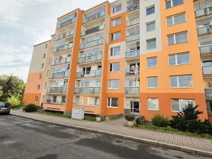 Pronájem bytu 2+kk, Praha, Proutěná, 49 m2