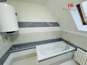 Pronájem bytu 3+kk, Benešov, Tyršova, 63 m2