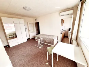 Prodej bytu 1+1, Praha - Podolí, Kaplická, 33 m2