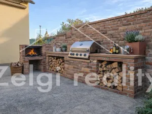 Prodej apartmánu, Bulhary, 200 m2