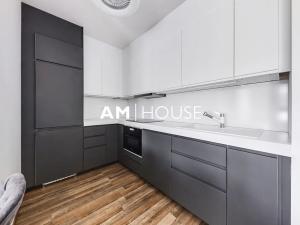 Pronájem bytu 4+kk, Praha - Vysočany, Smržových, 100 m2
