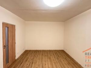 Pronájem bytu 1+1, Jičín, Na jihu, 35 m2