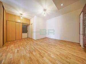 Prodej bytu 4+1, Praha - Břevnov, Talichova, 111 m2