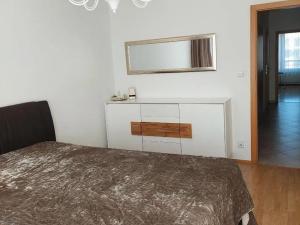 Pronájem bytu 2+kk, Praha - Zličín, Míšovická, 50 m2