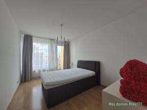 Pronájem bytu 2+kk, Praha - Zličín, Míšovická, 50 m2