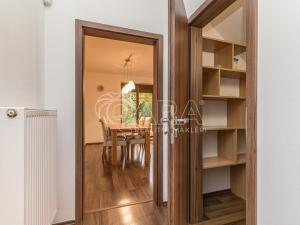 Prodej rodinného domu, Zbuzany, Lomená, 162 m2