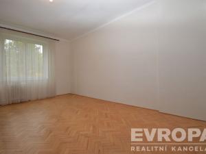 Prodej bytu 2+1, Praha - Hloubětín, Zelenečská, 54 m2