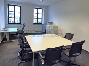 Pronájem kanceláře, České Budějovice, nám. Přemysla Otakara II., 31 m2