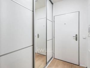 Prodej bytu 2+kk, Praha - Uhříněves, náměstí Bratří Jandusů, 33 m2