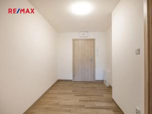 Pronájem bytu 2+kk, Slaný, Lázeňská, 46 m2