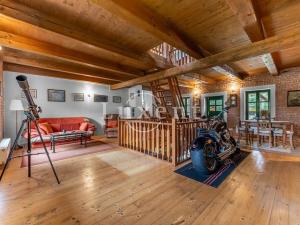 Prodej rodinného domu, Stříbrná Skalice, 1700 m2