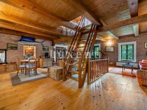 Prodej rodinného domu, Stříbrná Skalice, 1700 m2