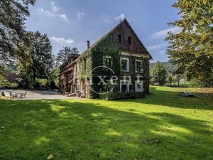 Prodej komerční nemovitosti, Stříbrná Skalice, 1700 m2