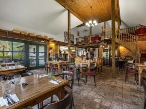 Prodej komerční nemovitosti, Stříbrná Skalice, 1700 m2