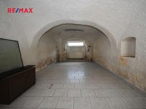 Prodej komerční nemovitosti, Církvice, 6984 m2