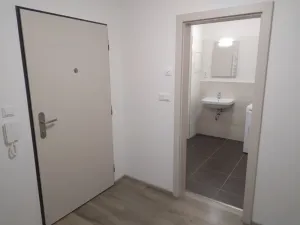 Prodej kanceláře, Praha - Vysočany, Čerpadlová, 57 m2