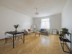 Prodej bytu 2+1, Český Těšín, Odboje, 69 m2