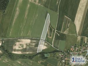 Prodej podílu pole, Melč, 6764 m2