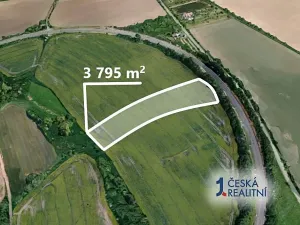 Prodej podílu pole, Golčův Jeníkov, 1265 m2