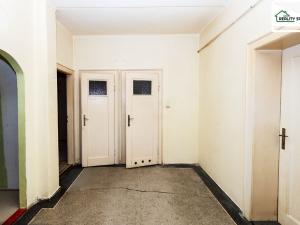 Prodej bytu 3+1, Cheb, Palackého, 84 m2