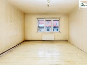 Prodej bytu 3+1, Cheb, Palackého, 84 m2