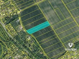 Prodej podílu pole, Zlín, 3043 m2