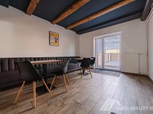 Pronájem restaurace, Otrokovice, Dr. E. Beneše, 237 m2