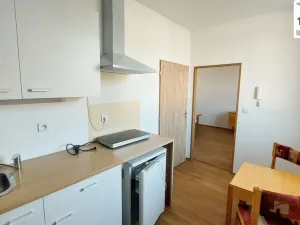 Pronájem bytu 2+kk, Cheb, Dragounská, 39 m2