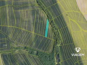 Prodej podílu pole, Halenkovice, 612 m2