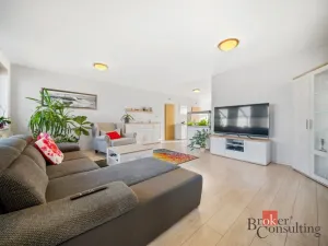 Prodej rodinného domu, Hradec Králové - Roudnička, Horní, 210 m2